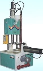 Vertical Screw Type Injection Moulding Machine