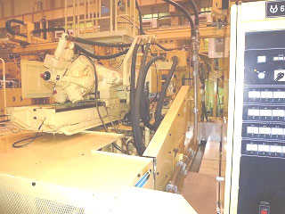 Meiki 850 ton Injection Moulder_4