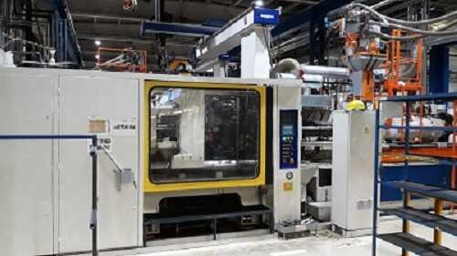 Ferromatik Windsor 1000 ton injection moulding machine