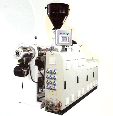 Model: KTS 140e - Twin Screw RPVC Pipe Extruder_3