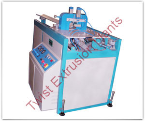 Fully automatic pipe cutter-8