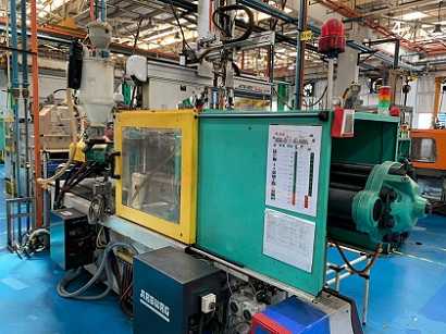 100 Ton Injection Moulding Machine -1