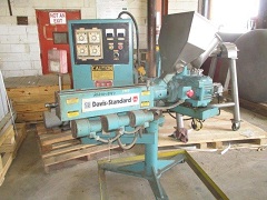 1.25" Davis Standard pedestal mounted extruder-1