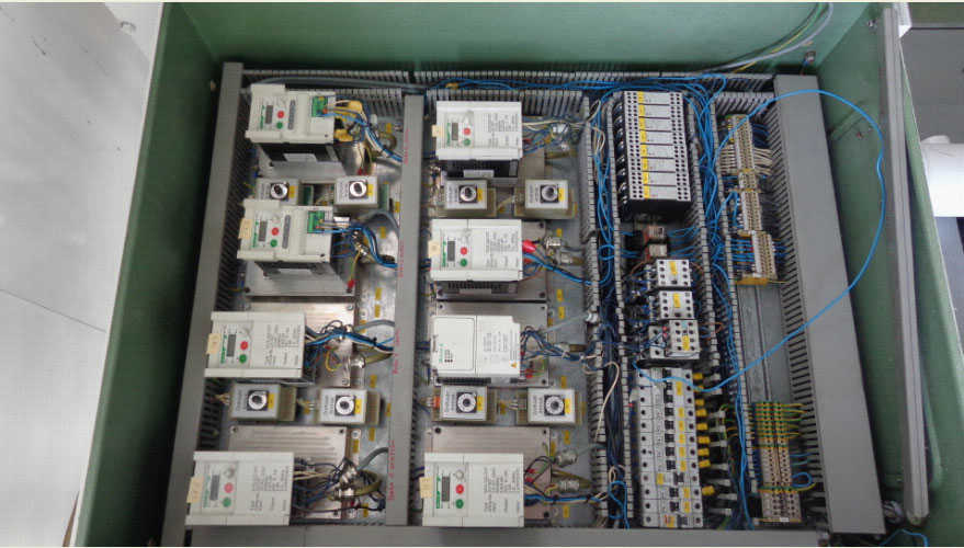 Compression Moulding Machine