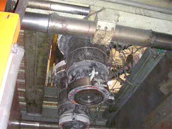 Uniloy 25 Lb Blow Moulding Machine