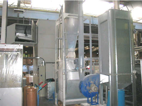 Uniloy Extrusion Blow Moulder_3
