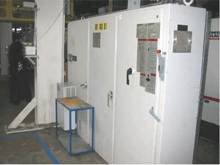 Uniloy Extrusion Blow Moulder_5