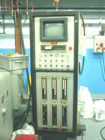 Uniloy Milacron Blow Moulding Machine_3