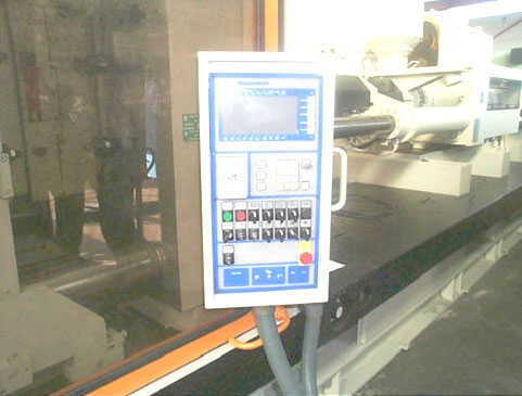 Battenfeld BA 850 Ton Injection Moulding Machine_2