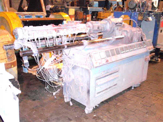 34 mm Leistritz Twin Screw Extruder_1