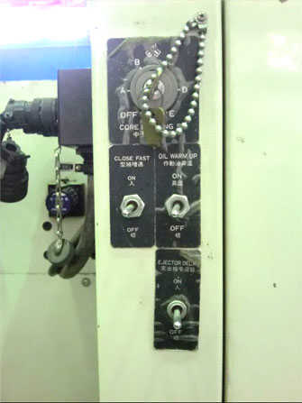 Kawaguchi Injection Molding Machine-9