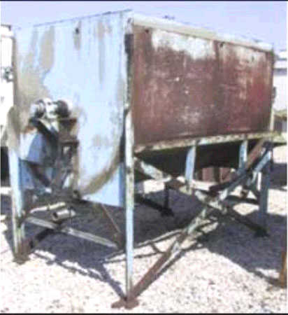 135 CU FT Paddle Mixer-1