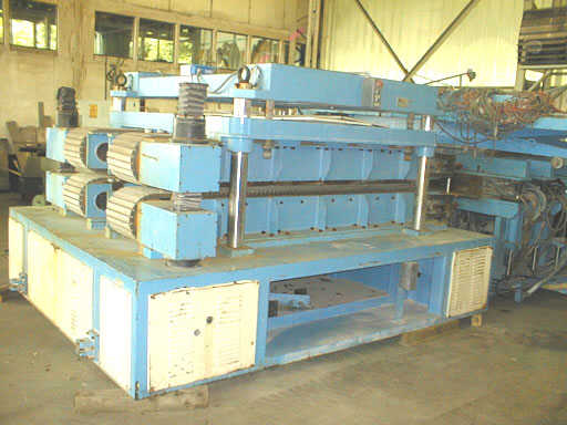 Amut Double Belt Haul Off Machine-2