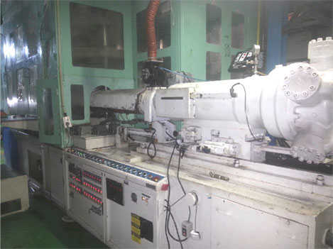 Aoki Stretch Blow Molding Machine-3