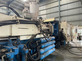 Billion 750 Ton Injection Moulding Machine-4
