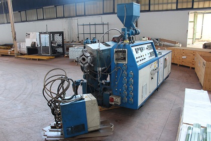 Amut Twin Screw Extruder - 1