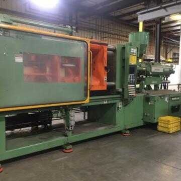 Engel 400 Ton Injection Moulding Machine-1