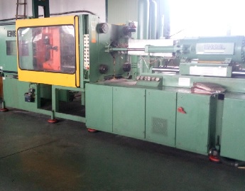 Engel 300 Ton Injection Moulding Machine - 1