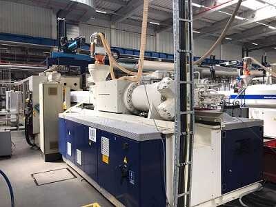 Krauss Maffei 800 Ton MC Injection Moulding Machine-1