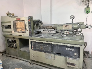 Nissei 40 Ton Injection Moulding Machine - 1