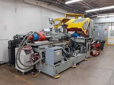 Uniloy Model 122-3 Injection Blow Machine