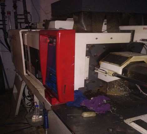 TOYO Disc PRO-S Injection Molding Machine-2