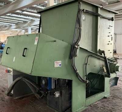 1300 mm single shaft shredder