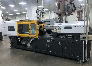 Woojin Selex 170 Ton Injection Moulding Machine - 1